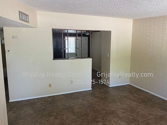 4th image of 2707 N Palo Verde Ave #2709