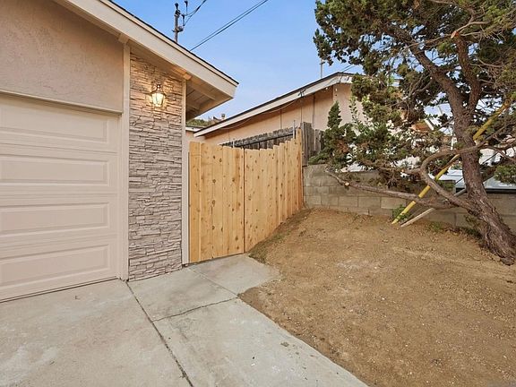 2nd image of 8644 Eileen St