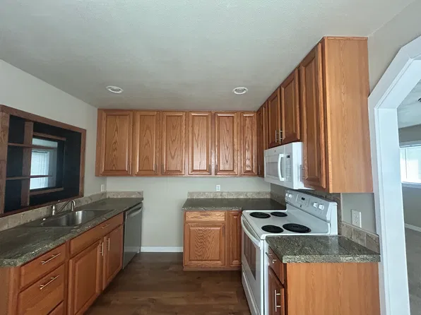 19213 Beaver Falls Rd, Clatskanie, OR 97016
