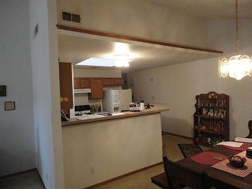 5th image of 3348 Chickasaw Dr