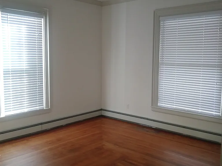 76 South St #1A — Photo 4