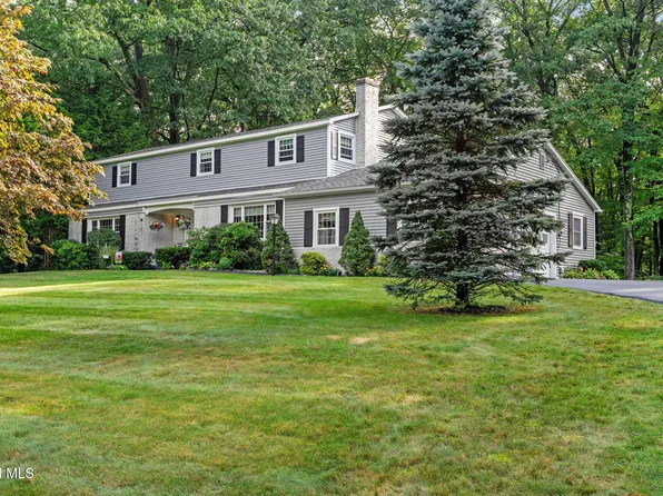 36 Woodstead Road, Ballston Lake, NY 12019