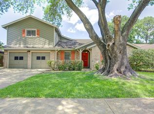 11447 Kirkvalley Dr, Houston, TX 77089