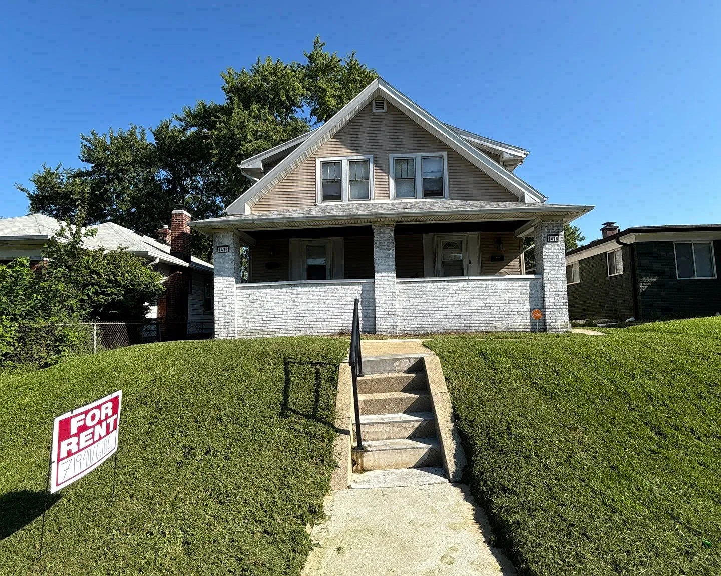 2 bed, $1,250 — Photo 1
