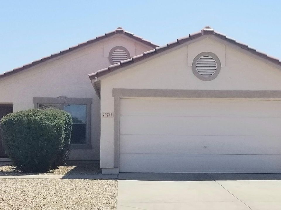 1st image of 15737 W Gelding Dr