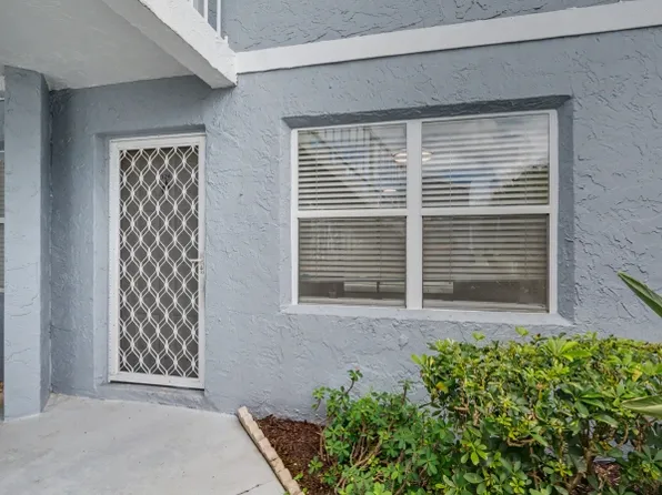 3236 SE Aster Ln, Stuart, FL