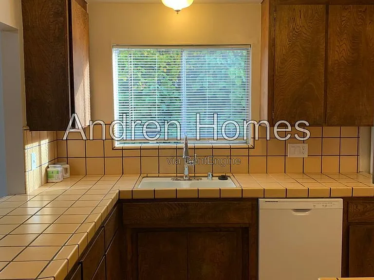 150 Sea Ridge Ct #2 — Photo 14