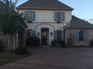 310 Emerald Cv, Flowood, MS 39232