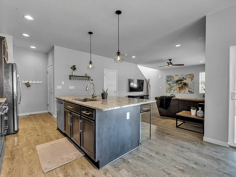 14217 Touchstone Point — Photo 11