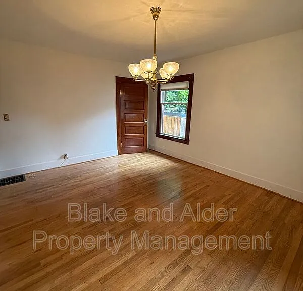 7824 SE 11th Ave — Photo 17
