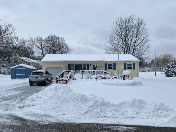 21365 Beverly Dr, Meadville, PA 16335