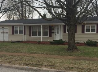 652 Cherryvale Dr, Hazelwood, MO