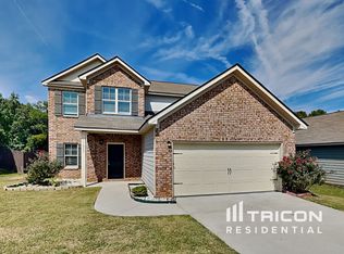 11023 Station Dr, Hampton, GA 30228