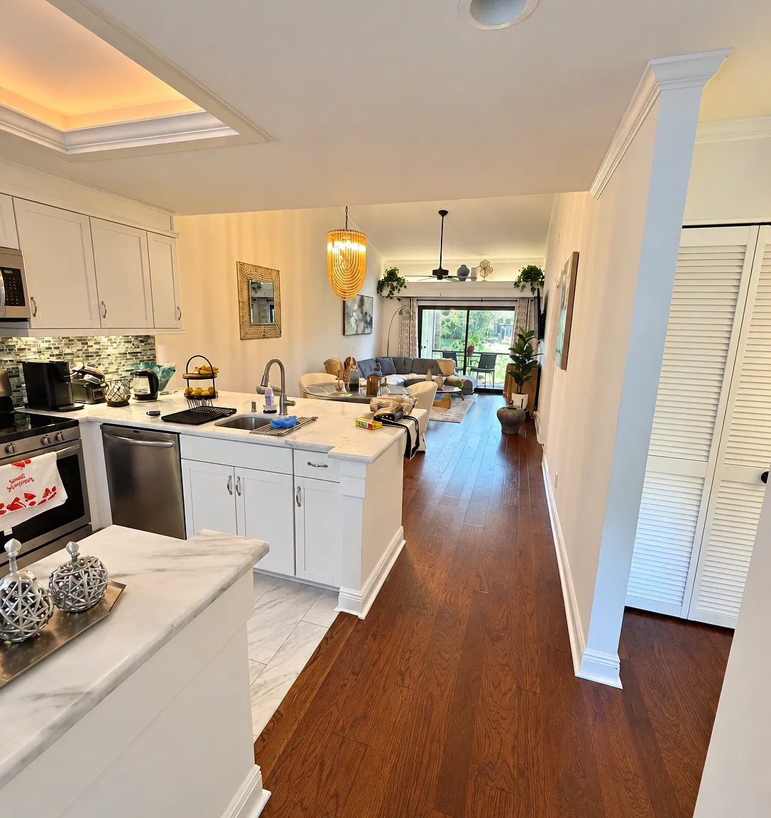 2 bed, $2,300 — Photo 4