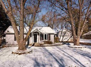 1618 Paynes Point Rd, Neenah, WI 54956