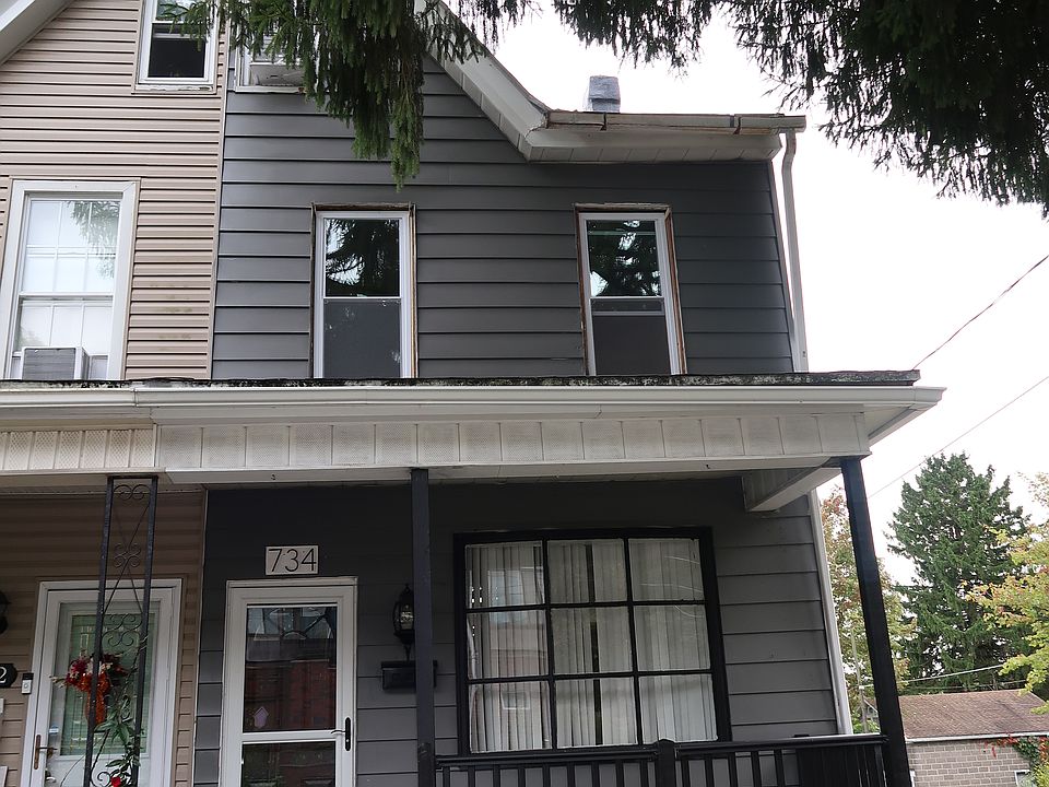 1st image of 734 W John St