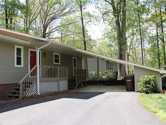 2nd image of 203 Brentwood Dr
