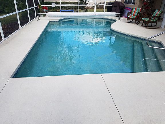 3rd image of 4495 Fairway Oaks Dr