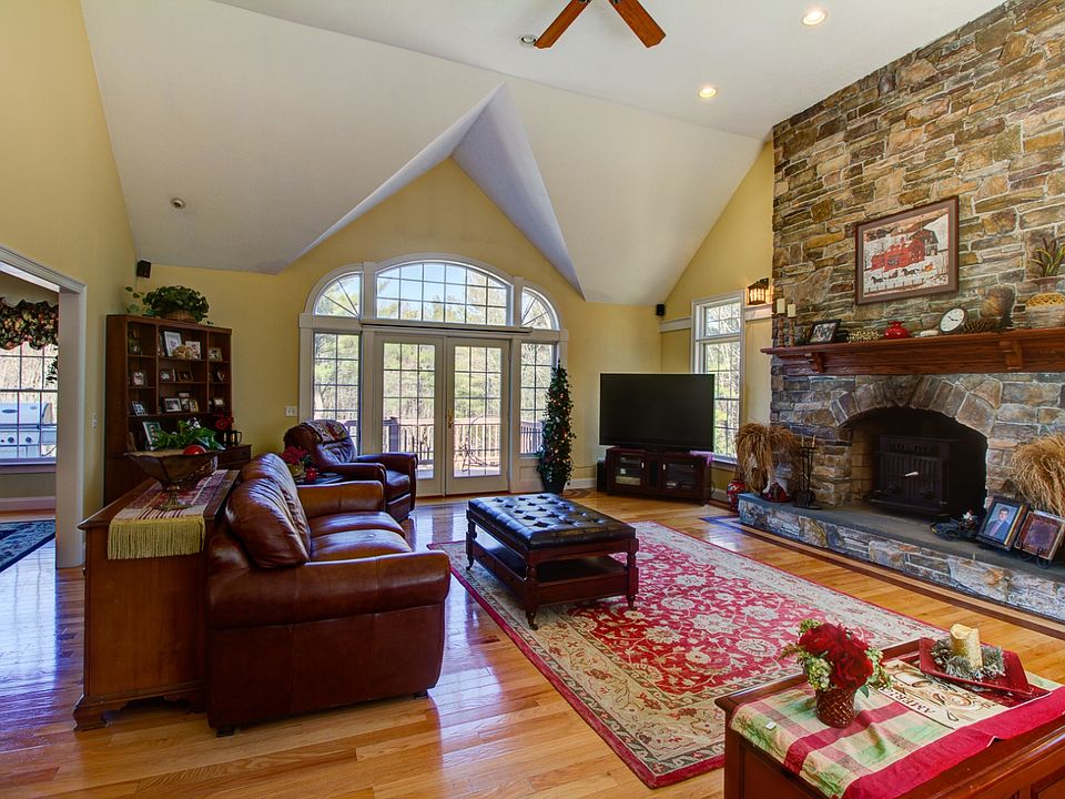 429 Bailey Rd, Holden, MA 01520 Zillow