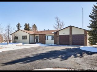 8015 Aztec Dr, Cheyenne, WY 82009