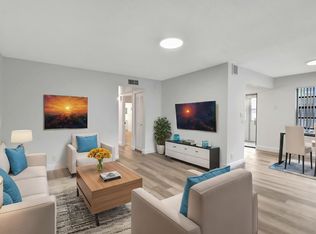 567 Piedmont Park #L, Delray Beach, FL 33484