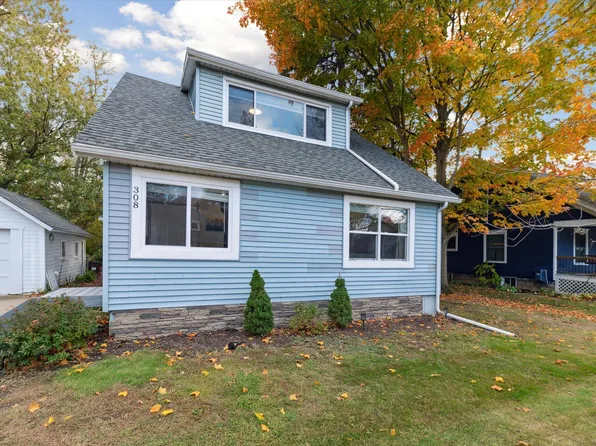 308 High St, Williamston, MI 48895