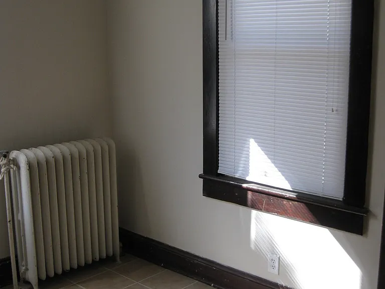 710 Virginia Ave — Photo 12