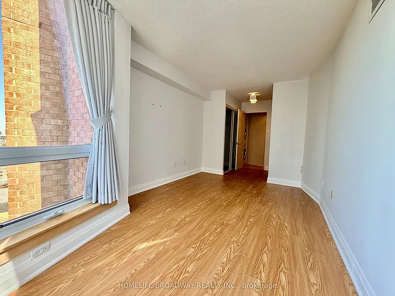 1055 Bay St #1908 — Photo 14
