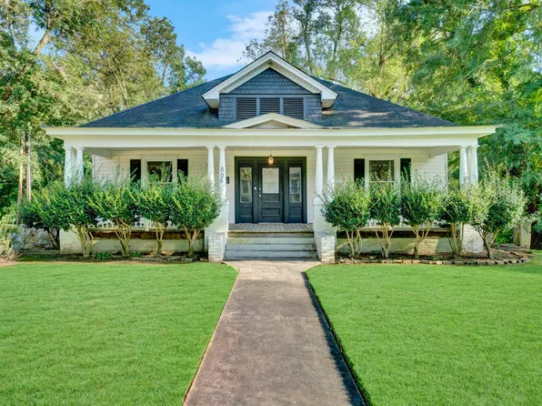 505 W Hayne St, Woodruff, SC 29388