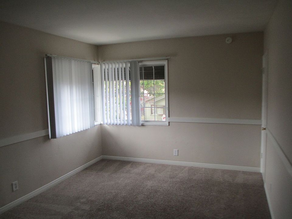 1st image of 1040 Ximeno Ave #7