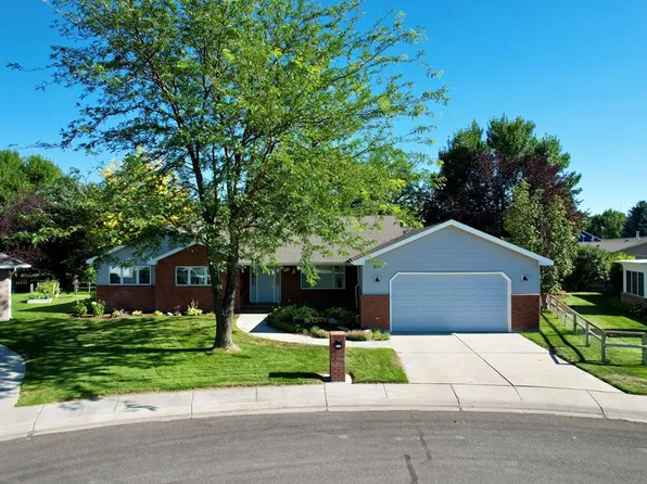 637 Sawtooth Ct., Powell, WY 82435