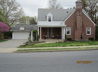 335 S Oak St, Ephrata, PA 17522