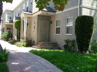 2707 1/2 W 42nd St, Los Angeles, CA 90008