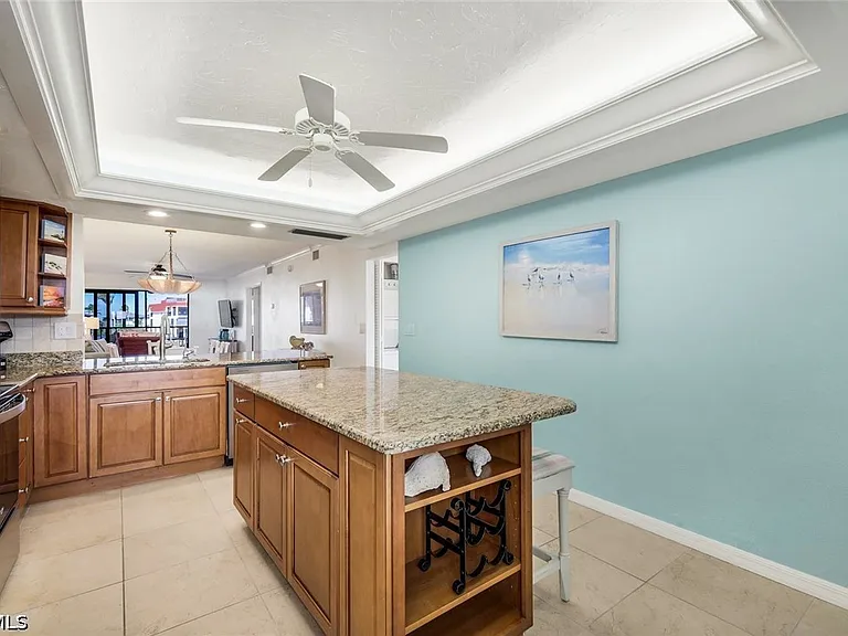 2445 W Gulf Dr #32E — Photo 14
