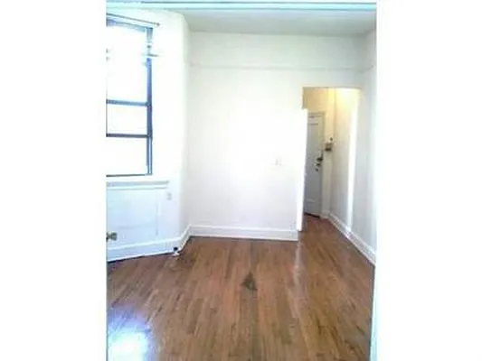 Rented by CitySites Real Estate Group | media 23
