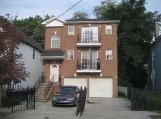 266 S 19th St, Newark, NJ 07103