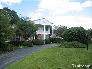 2nd image of 6141 Wynford Dr