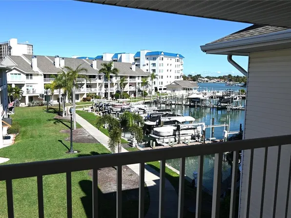 9215 Captiva Cir, Saint Pete Beach, FL 33706