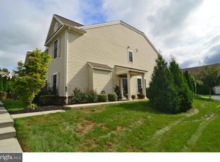 217 Springmont Dr, Wyomissing, PA 19610