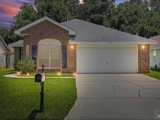 1222 Wetherby Rd, Pensacola, FL 32534