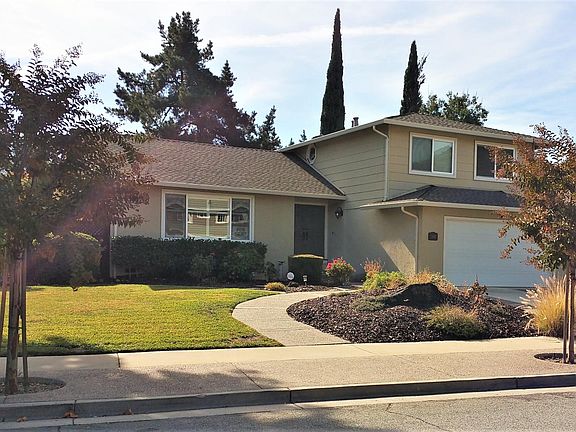 1418 Medallion Dr.