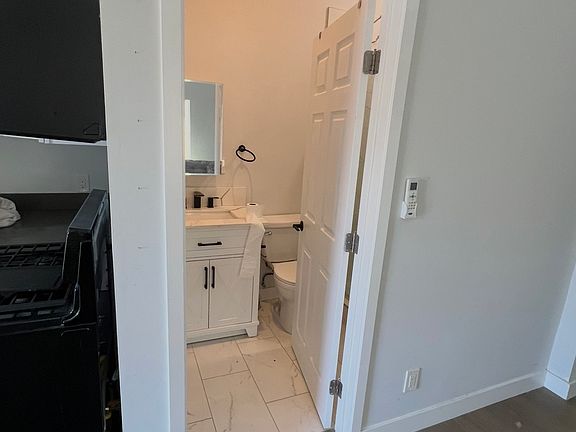 5th image of 8458 Darby Ave #2