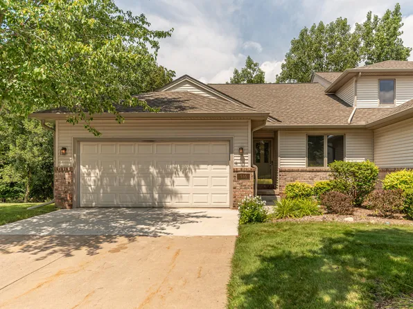 535 Sycamore Cir, Saline, MI 48176