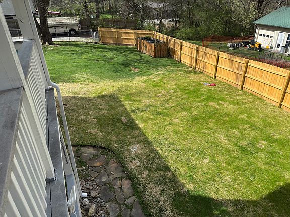 2nd image of 11249 Couch Mill Rd