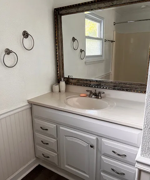 Upstairs bathroom