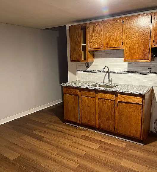 4220 W Girard Ave — Photo 5