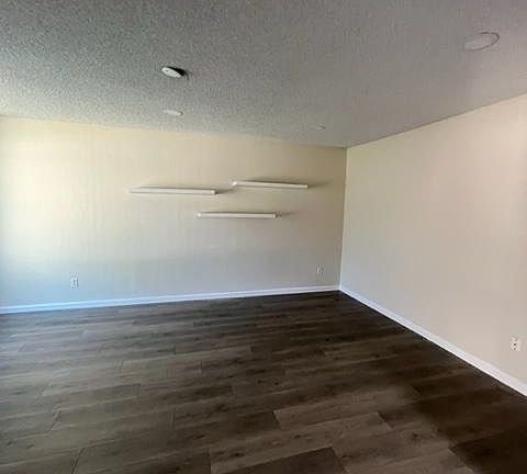 5th image of 5817 Rich Hill Dr