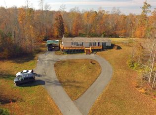 2229 Luttrellville Ln, Farnham, VA 22460