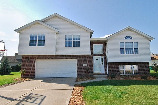 1st image of 16380 Celtic Cir
