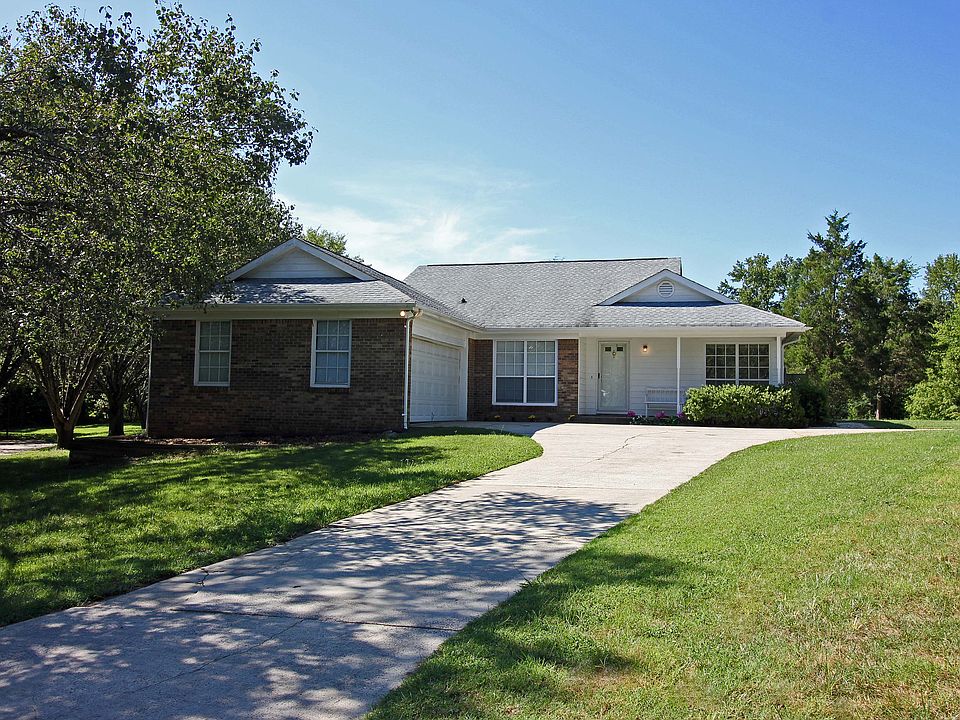 1st image of 6800 Pin Oak Ct